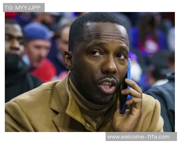 富保罗质疑经纪人做播客的奇怪之处为何不适用于球员和演员