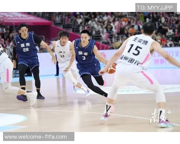 广州男篮主教练强调解决篮板球问题是球队保持竞争力的关键所在