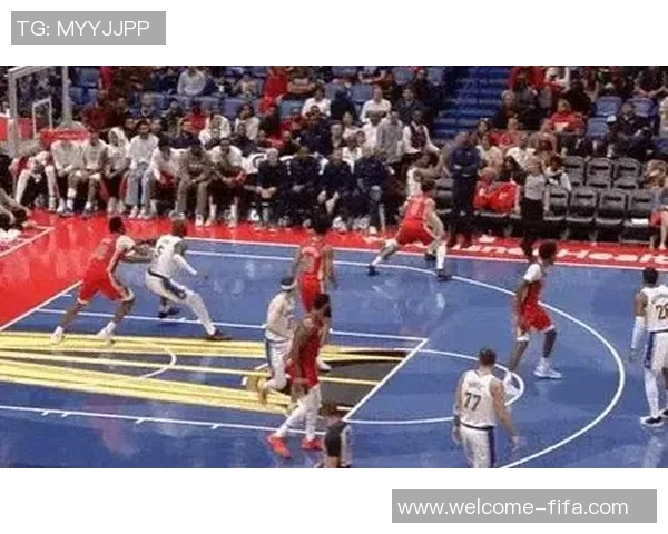 理查德表现惊艳连续四场比赛送出三次以上抢断总计15次场均38次抢断成球队防守利器